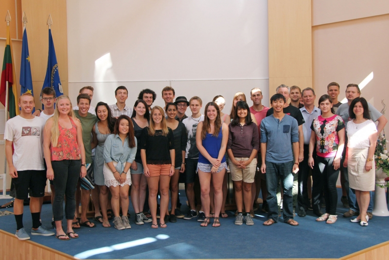 „VGTU–CalPoly‘2014“ vasaros mokykla baigėsi pažymėjimų teikimo ceremonija