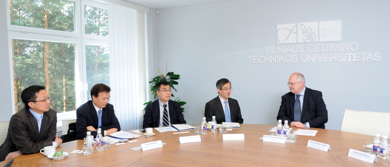 VGTU lankėsi Taipėjaus technologijų universiteto delegacija