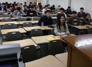 Š. m. lapkričio 5-11 d. prof. dr. Daiva Jurevičienė skaitė paskaitas Kyungpook nacionaliniame universitete