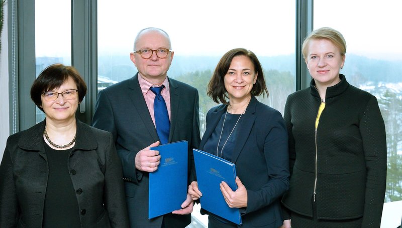 VGTU pasirašė bendradarbiavimo sutartį su Valstybine lietuvių kalbos komisija