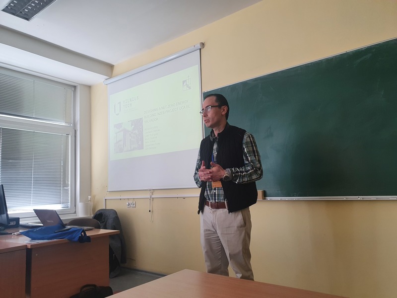 Guest from El Salvador delivered a lecture for the students of Faculty of Civil Engineering at VILNIUS TECH