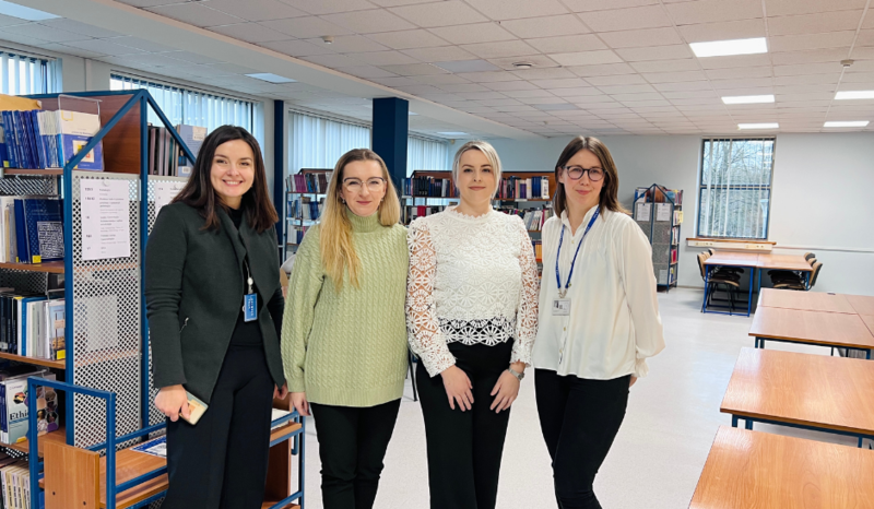 Bibliotekoje lankėsi svečiai iš Travniko tarptautinio universiteto