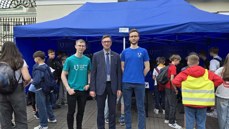 Transporto inžinerijos fakulteto atstovai dalyvavo „Žaliųjų idėjų 2025“ festivalyje