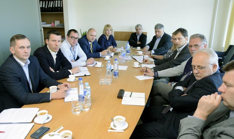 VGTU ir Lietuvos oro uostų posėdyje aptartas bendradarbiavimas