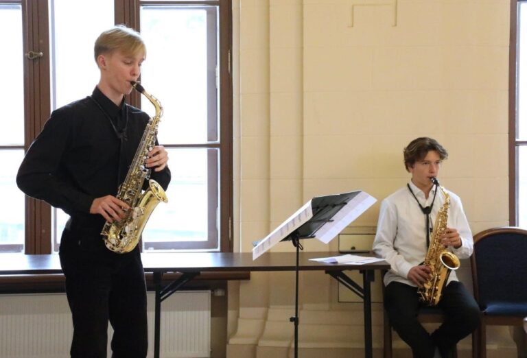 2023 m. spalio 12 d. lietuvos mokslų akademijoje vyko profesoriaus emerito Algirdo Vaclovo Valiulio knygos „Technologijų spindesys ir grimasos“ sutiktuvės