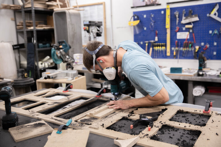 LinkMenų fabriko medžio dirbtuvės