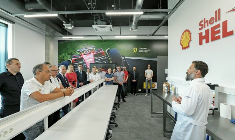 TIF Shell Laboratorijos atidarymas