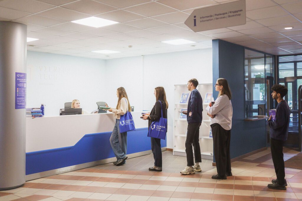 Knygos grąžinamos į biblioteką