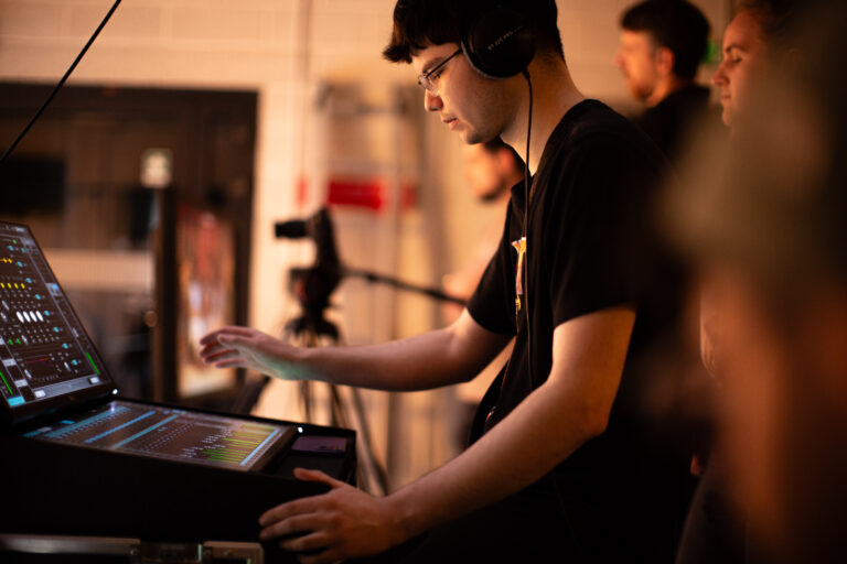 Žmonės LinkMenų fabrike