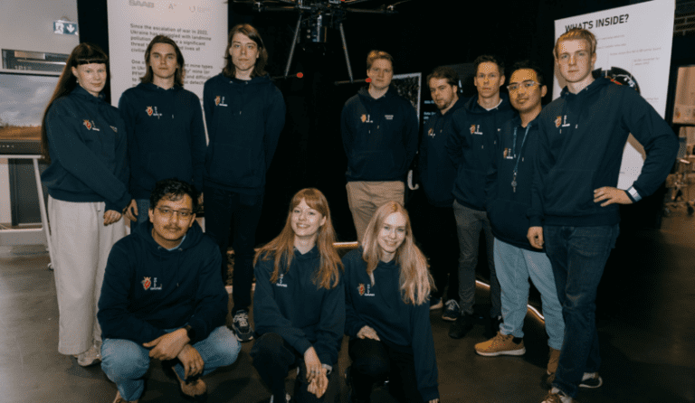 VILNIUS TECH ir Aalto universiteto studentai sukūrė autonominį minų aptikimo droną