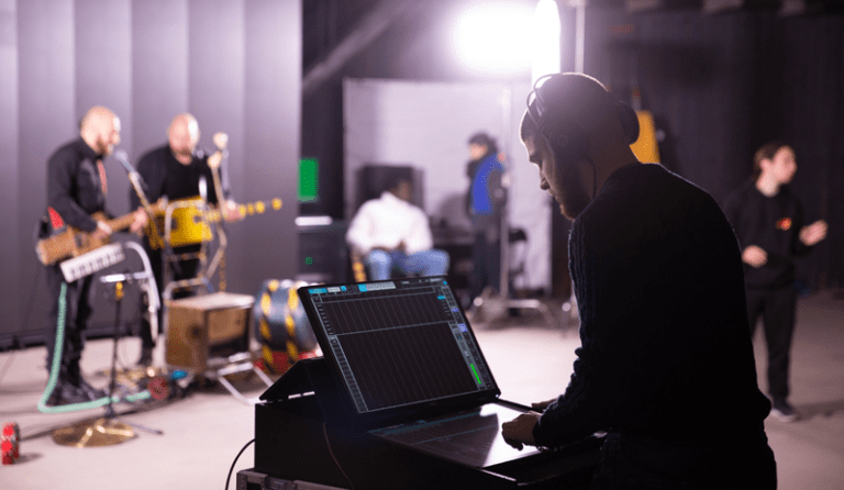 VILNIUS TECH "LinkMenų fabrikas" showcases work by winter school students in video and audio production