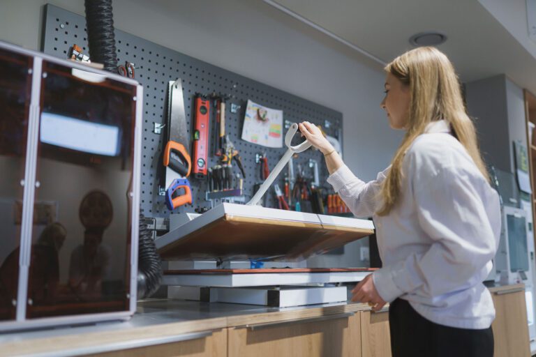 Tvarumo centro laboratorijos įrenginiai