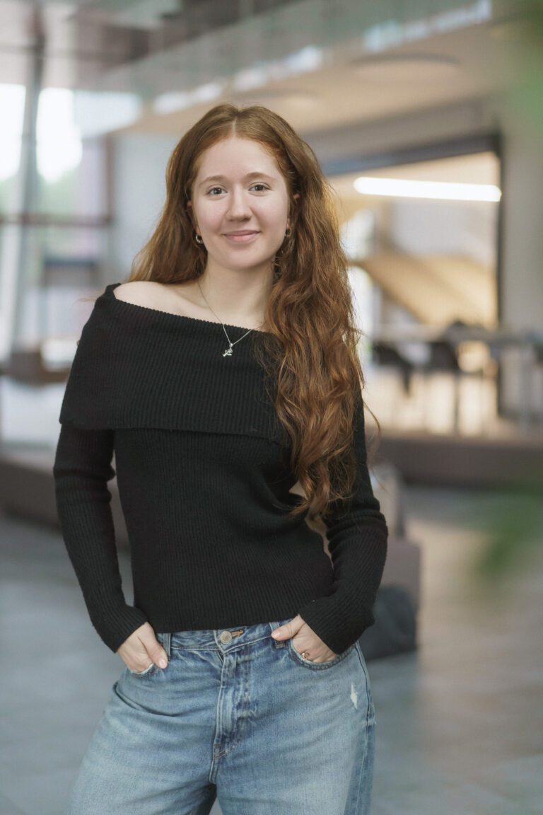 Aistė Adomavičiūtė