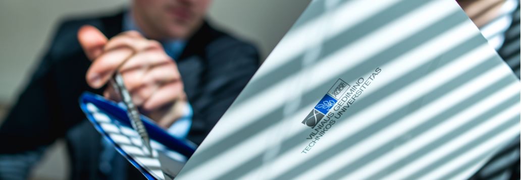 Rašto darbo viršelis