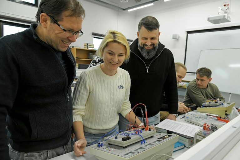 Laboratorija