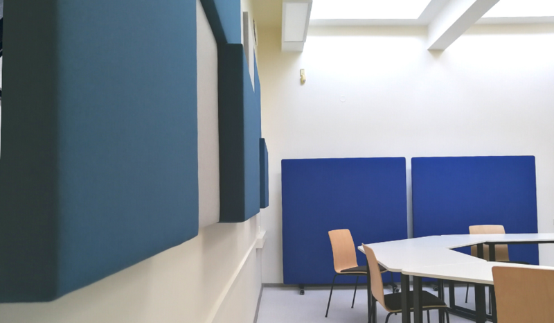 Atnaujinta bibliotekos erdvė Darbo kambarys 2 (211)