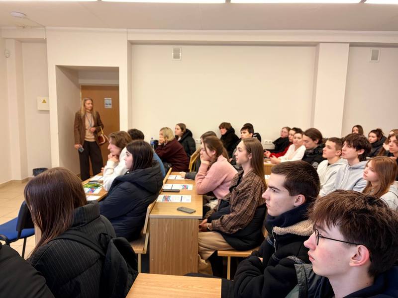 Students from the International Ukrainian School in Lithuania visited the Faculty of Business Management at VILNIUS TECH