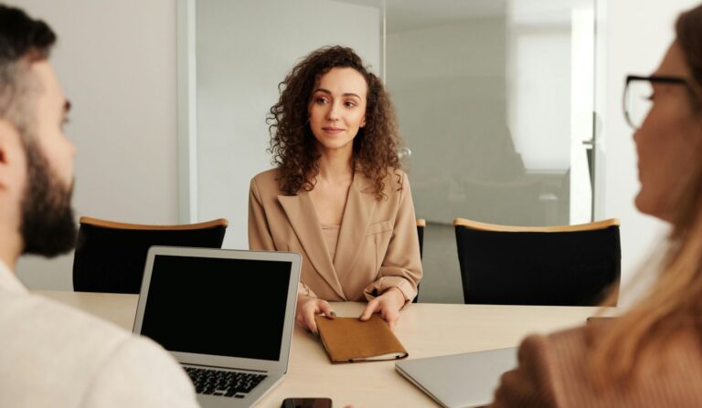 Mitai ir tiesa: kas iš tikrųjų nulemia sėkmę darbo pokalbyje?