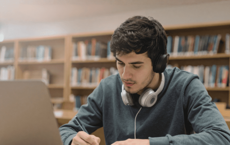 Academic Complete & Library Thing Books Cover Widget Package duomenų bazė