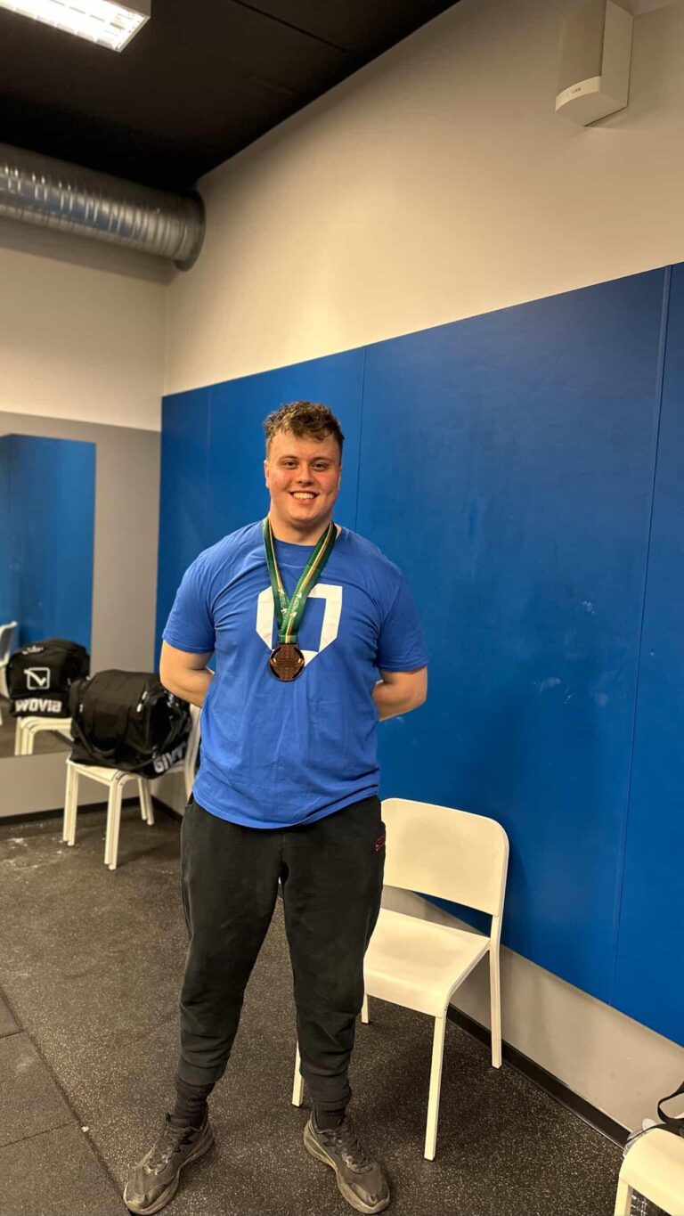 Atkakli kova atnešė bronzą