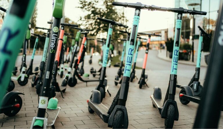 Saugaus eismo diena: augant paspirtukų populiarumui – daugėja ir iššūkių