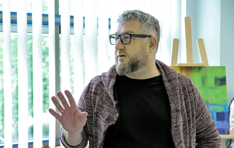 Galerijoje A vyko Mindaugo Užkuraičio parodos „Kaleidoskopas“ pristatymas