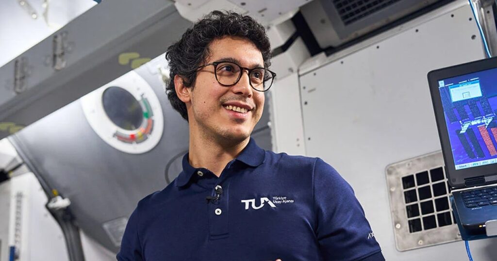 Susitikimas su Turkijos kosmoso agentūros astronautu Tuva Cihangir Atasever