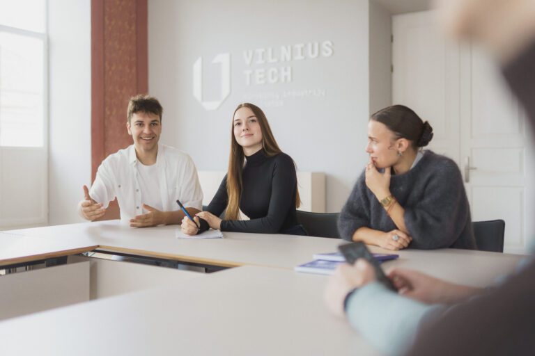 Komunikacija inovacijų, technologijų ir inžinerijos pasaulyje