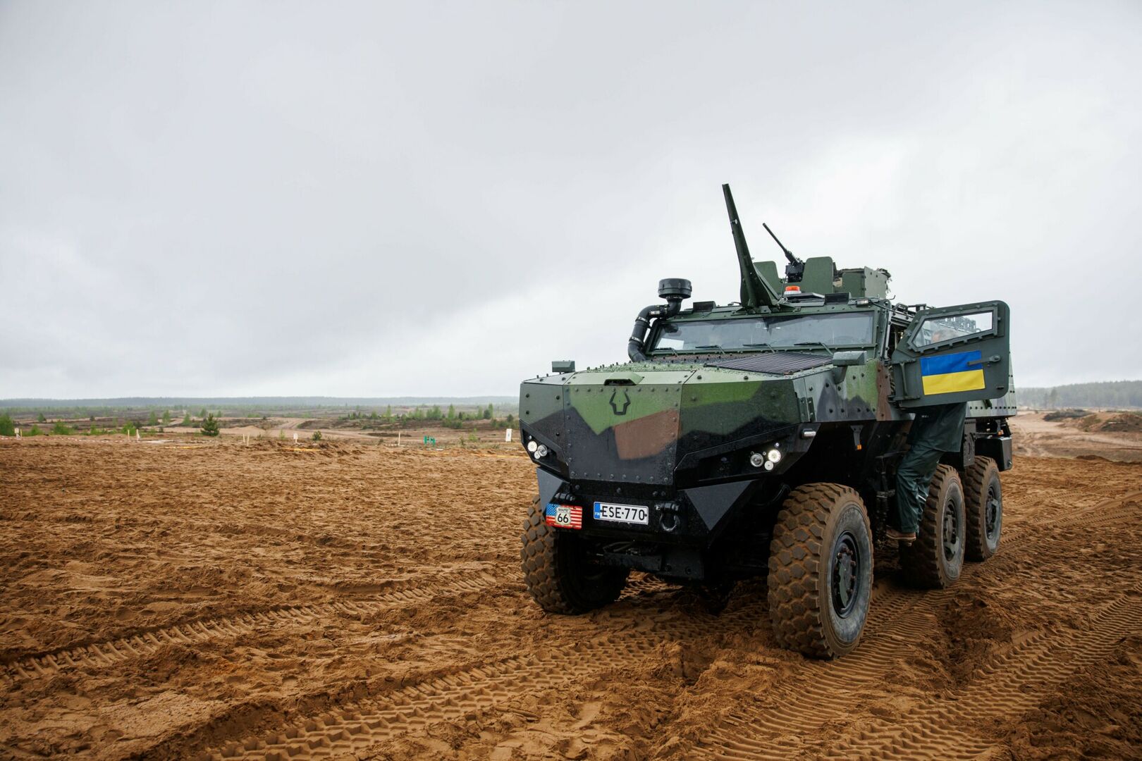 „Mission Essential Lithuania“ Lietuvoje planuoja gaminti šarvuočius „MiSu“