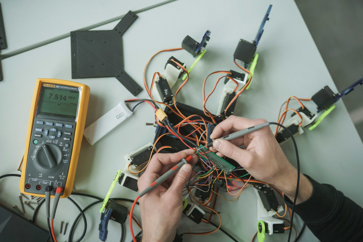 Technical Engineer Lab Lab Technician | Junior Researcher - VILNIUS TECH