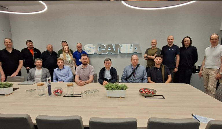 „Scania Lietuva“ atvėrė duris VILNIUS TECH studentams ir alumnams