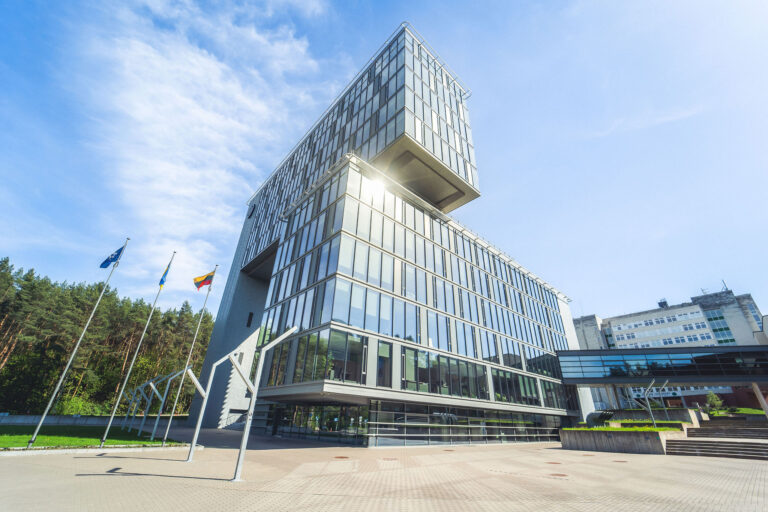 VILNIUS TECH: kūrybiškumo ir technologijų sinergija | BLON