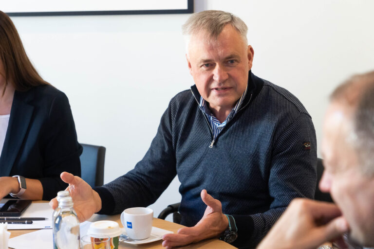 VILNIUS TECH alumnas Robertas Dargis: „Lyderis negali vengti sprendimų, net ir netobulų“