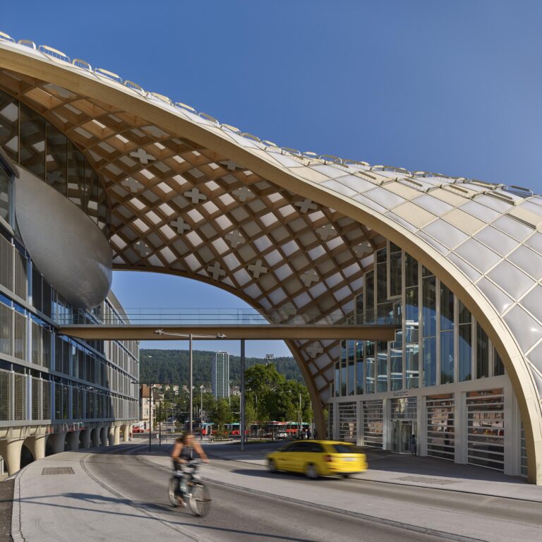 Pritzker Prize-winning architect Shigeru Ban to visit Vilnius: When Architecture Becomes a Source of Support for People
