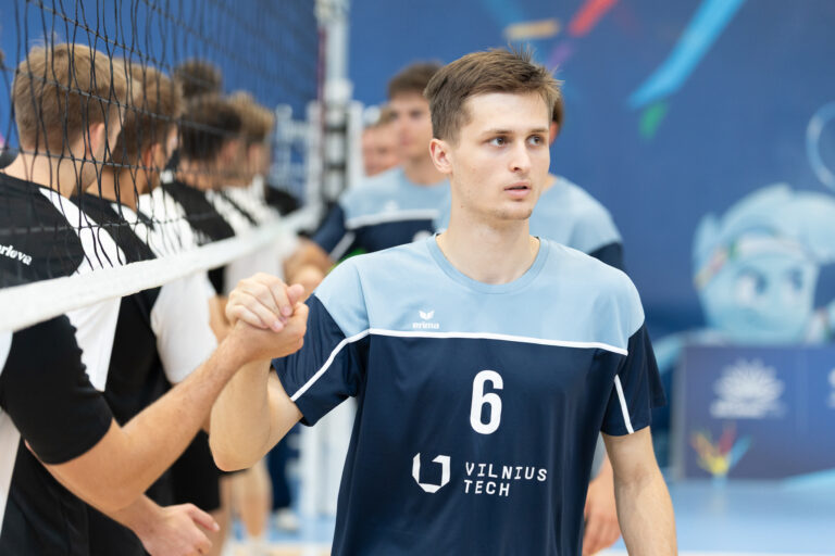 Tinklininio žaidėjas Dominykas apie sportą ir mokslus: „Išmokęs susikoncentruoti treniruotėse, tą įgūdį perkėliau ir į studijas“